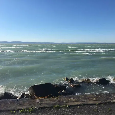 Relax Apartman Siofok